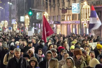 "Ne plašimo se", "Hoćemo pravdu": Skup podrške napadnutim studentima održan u Beogradu (FOTO/VIDEO)