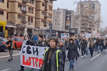 Nastavljeni protesti širom Srbije, skup podrške studentima održan i u Londonu