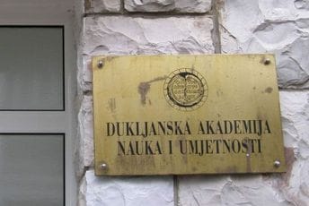 DANU: Ima li onih koji će po zakonu kazniti izjave o Pavlu Đurišiću i krađu istorije i kulture Crne Gore