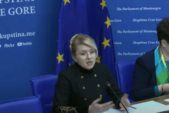 Ustavni odbor utvrdio listu prijavljenih kandidata za izbor dvoje sudija Ustavnog suda, Božović pozvala opoziciju da prisustvuje novoj sjednici u četvrtak Ustavni odbor utvrdio listu prijavljenih kandidata za izbor dvoje sudija Ustavnog suda, Božović pozvala opoziciju da prisustvuje novoj sjednici u četvrtak