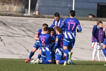 Crnogorci obilježili kolo u Hrvatskoj: Jedan srušio Rijeku, drugi pogodio protiv Hajduka, Đalović ostaje na vrhu Crnogorci obilježili kolo u Hrvatskoj: Jedan srušio Rijeku, drugi pogodio protiv Hajduka, Đalović ostaje na vrhu