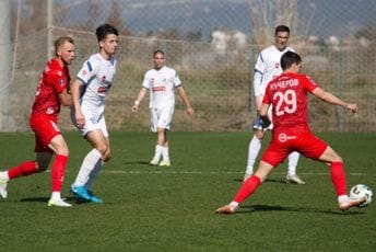 Ukrajinci jači: Prvi poraz Jedinstva na pripremama u Antaliji Ukrajinci jači: Prvi poraz Jedinstva na pripremama u Antaliji