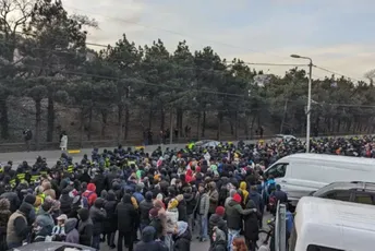 Haos u Gruziji: Tokom protesta uhapšeni lideri opozicije i demonstranti, najmanje jedna osoba povrijeđena Haos u Gruziji: Tokom protesta uhapšeni lideri opozicije i demonstranti, najmanje jedna osoba povrijeđena