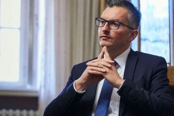 Šarec: Evropskom putu Crne Gore ne ide u korist podizanje spomenika Pavlu Đurišiću, biću zadovoljan ako se proces integracija završi do 2029.