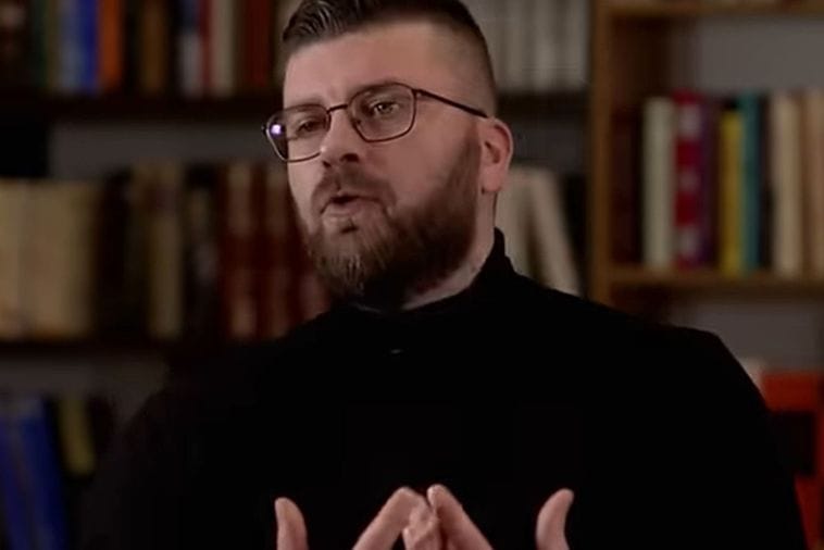 Batrićević upozorio ambasade na rad Bjekovića: Ombudsman izašao iz okvira nadležnosti i povrijedio akademski integritet Čirgića i Šušanj Batrićević upozorio ambasade na rad Bjekovića: Ombudsman izašao iz okvira nadležnosti i povrijedio akademski integritet Čirgića i Šušanj