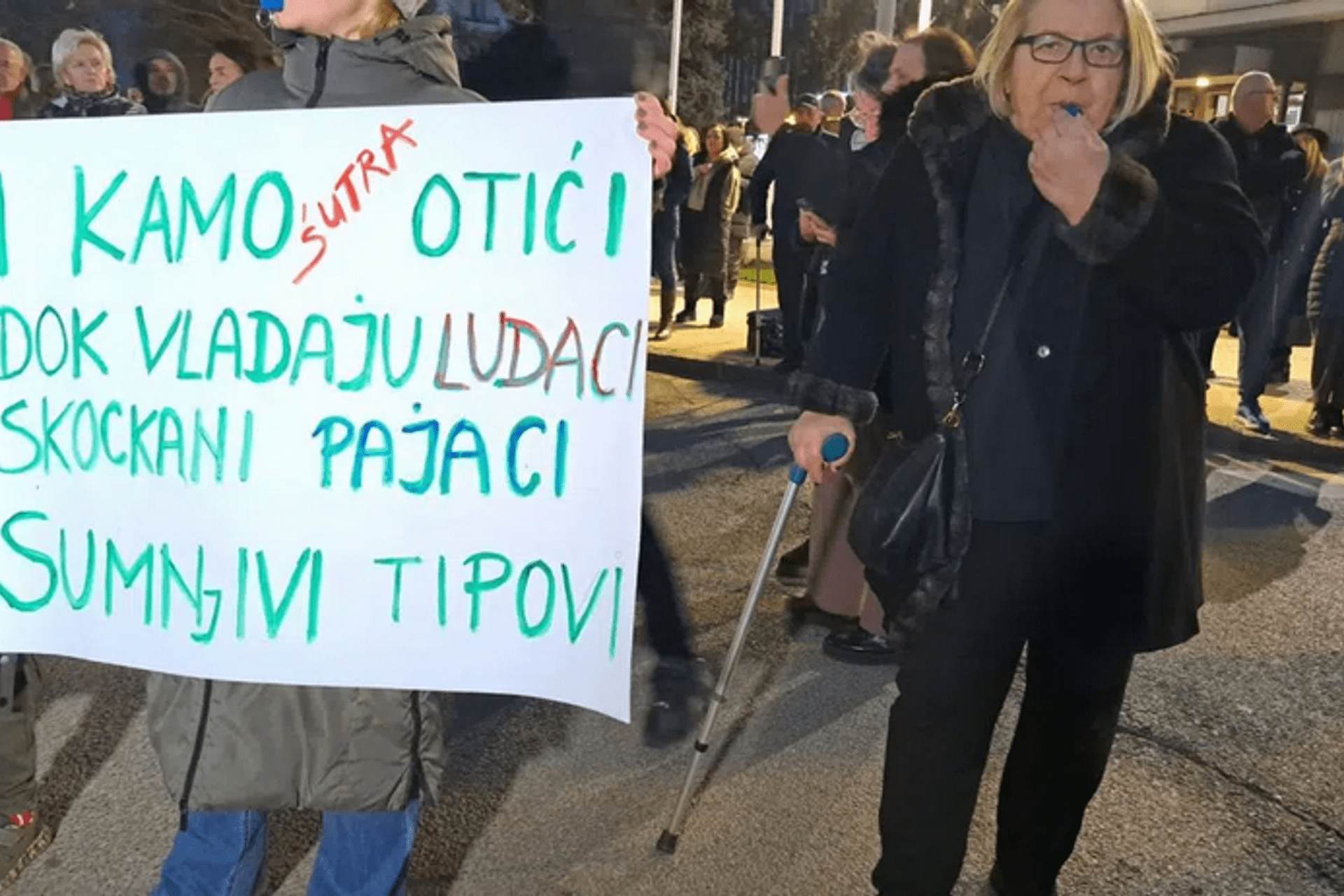 Fotografija 4: (FOTO/VIDEO) Održane blokade u Nikšiću i Kotoru, na Cetinju trajala dva sata