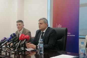 Radunović: Stari zakupci plaža ugovore vide kao da im je to od nekoga ostalo