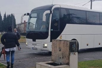 Putnici iz voza za Nikšić vraćeni u Danilovgrad, autobusom nastavili vožnju