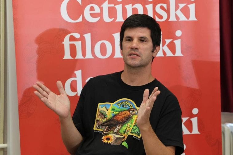 Kapović: Crna Gora ima pravo da standardizuje jezik prema sebi, a ne prema onome kako se govori u Beogradu