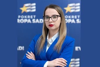 Čvorović odgovorila Popović: Eraković je koristio besplatne avionske karte