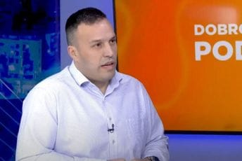 Jakupović: Obavijestite gradonačelnika da rasvjeta na šetalištu uz Moraču ne radi