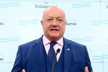 Kancelar Štoker: Pucnjava u školi u Gracu je nacionalna tragedija