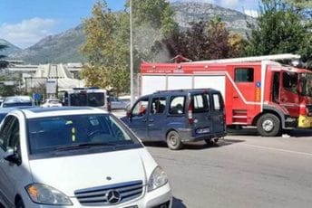 Požar u Baru: Vatra buknula na terasi stana Požar u Baru: Vatra buknula na terasi stana