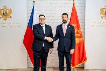Milatović sa češkim ministrom: Razgovarali smo o otvaranju diplomatskog predstavništva Crne Gore u Pragu Milatović sa češkim ministrom: Razgovarali smo o otvaranju diplomatskog predstavništva Crne Gore u Pragu