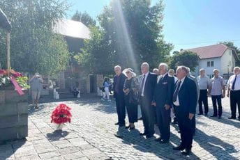 Radojević: Vlahović da bude uzor mladim generacijama i naraštajima Radojević: Vlahović da bude uzor mladim generacijama i naraštajima