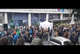 (VIDEO) Beograd: Još traje studentska blokada RTS-a