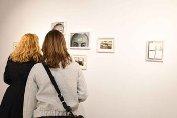 U MSUCG otvorena izložba "Departmani poezije: papir, ogledalo, fotografija"; Martek: Umjetnost dobro sredstvo, ali loš cilj