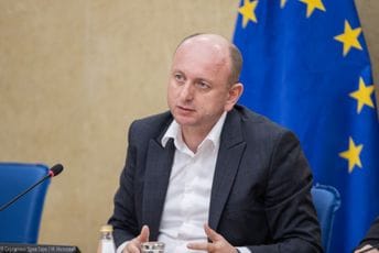 Knežević: Vajc brine za flamingose i ukljeve, ali ne i za 16 hiljada građana Zete