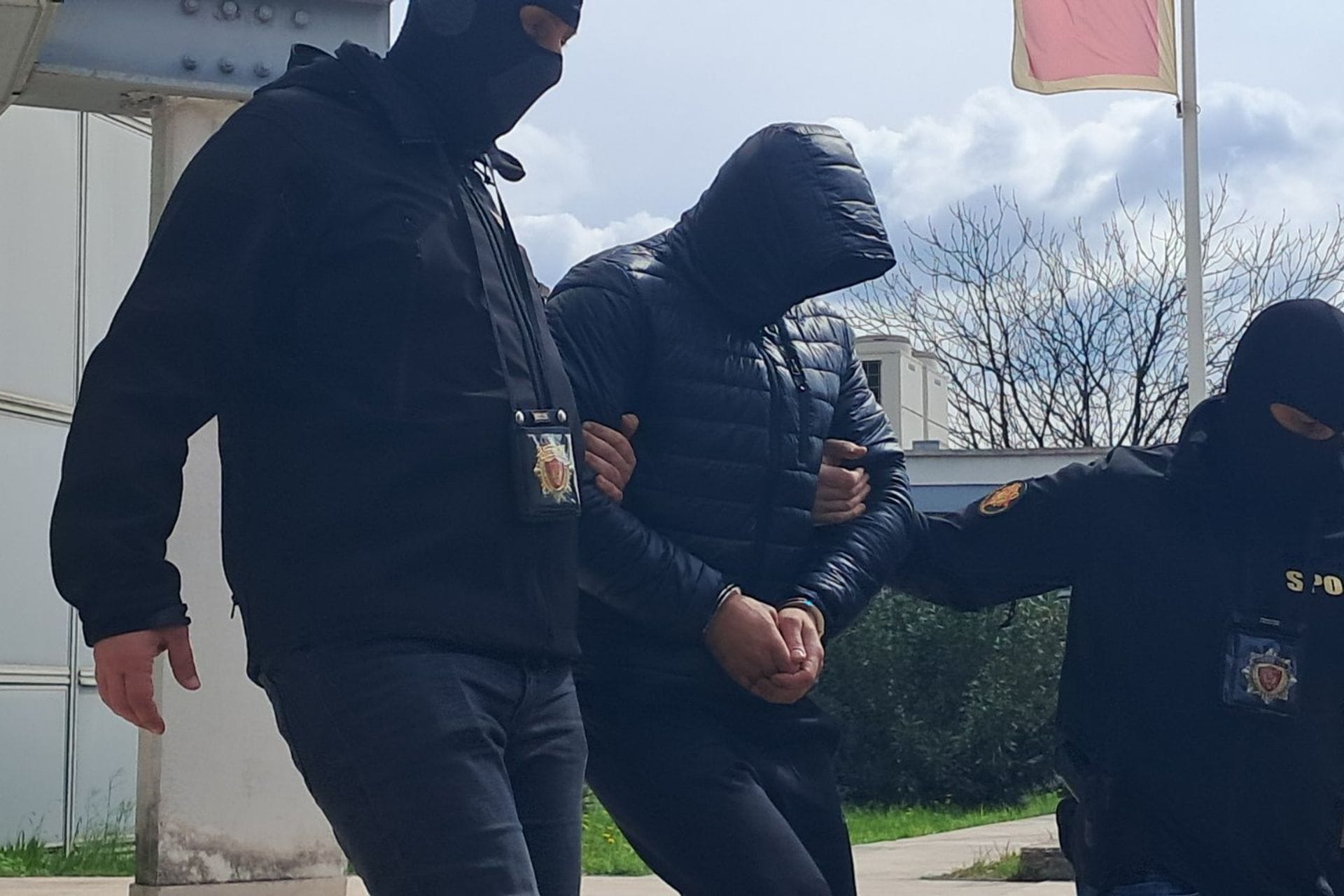 Fotografija 1: U nastavku akcije "General" uhapšeni Rajko Smolović i Novak Joksimović (FOTO/VIDEO)