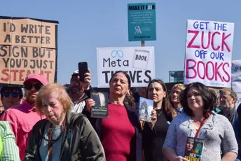 "Meta, kradljivci knjiga": Pisci u Londonu protestuju zbog upotrebe njihovih knjiga za razvoj vještačke inteligencije "Meta, kradljivci knjiga": Pisci u Londonu protestuju zbog upotrebe njihovih knjiga za razvoj vještačke inteligencije