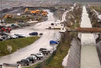 Kompanija „Aquamont“ podlegla pritiscima, povukli žalbu na tender za izmještanje korita Ćehotine Kompanija „Aquamont“ podlegla pritiscima, povukli žalbu na tender za izmještanje korita Ćehotine