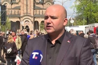 Oglasio se Vraneš: Izvinio se - pripadnicama "ljepšeg pola"