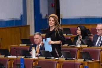 Vuković-Kuč: Broj 35 je od danas simbol, pomnožite ga sa hiljadu - jer će toliko ljudi biti na ulicama