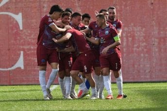Petrovac bolji od Sutjeske, Jedinstvo ubjedljivo protiv Mornara