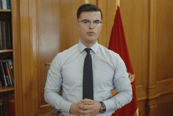 Šaranović o hapšenjima u Budvi: Srećan sam što ću policajcima pružiti ruku za ovakav doprinos državi