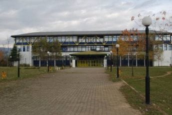 Nikšić: Lažne dojave o bombama u srednjim školama, učenici se vraćaju na nastavu