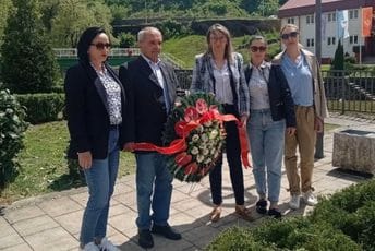 Šavnik: Polaganjem vijenca obilježen Dan pobjede nad fašizmom