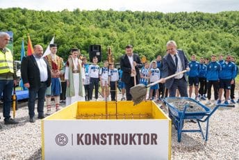 (FOTO) Bijelo Polje: Postavljen kamen temeljac za fudbalski trening kamp