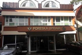 PU: Inspektori kontrolisali samouslužne perionice, frizerske salone i auto service, izrečene novčane kazne