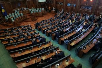 Kosovo: Propao i 13. pokušaj sjednice, sve veći pritisak na LDK, ali Abdidžiku ne popušta