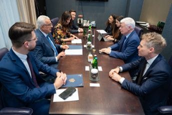 Mandić o dvojnim državljanstvima razgovarao s predsjednikom parlamenta Luksemburga