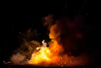 Eksplozija u Indoneziji, stradalo najmanje 13 osoba prilikom uništavanja  zastarjele municije