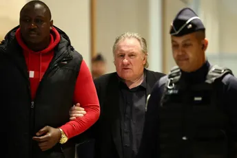 Žerar Depardje proglašen krivim za seksualno uznemiravanje