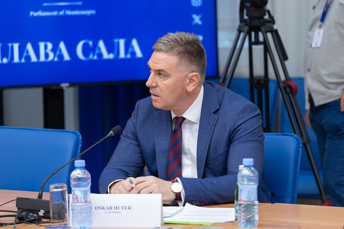 Huter: Pejović iz nemoći pribjegao nezapamćenom kukavičluku