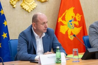 Knežević: Antisrpsku Vladu srušiti prije 2027. i ići na prijevremene izbore