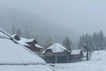 Zimska atmosfera: Bjelasica prekrivena snijegom (FOTO / VIDEO)