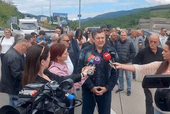 Bivši radnici Solane ponovo blokirali magistralu, poručili da će intenzivirati proteste