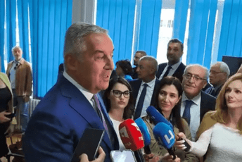 Đukanović u Sarajevu: Crna Gora zapljusnuta uticajem velikosrpskog nacionalizma