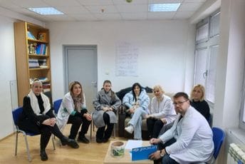 Spurnić-Žižić: Dijete najbolje uči u okruženju u kome se osjeća sigurno; Varagić: Tradicionalni medicinski model je dopunjen savremenim pristupom