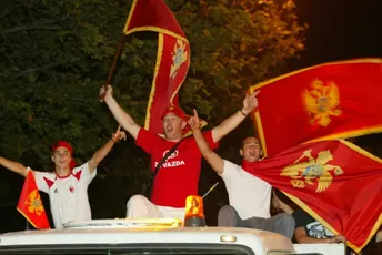 M portal: Vlada o proslavi pregovara sa firmom koja organizuje Vučićeve skupove