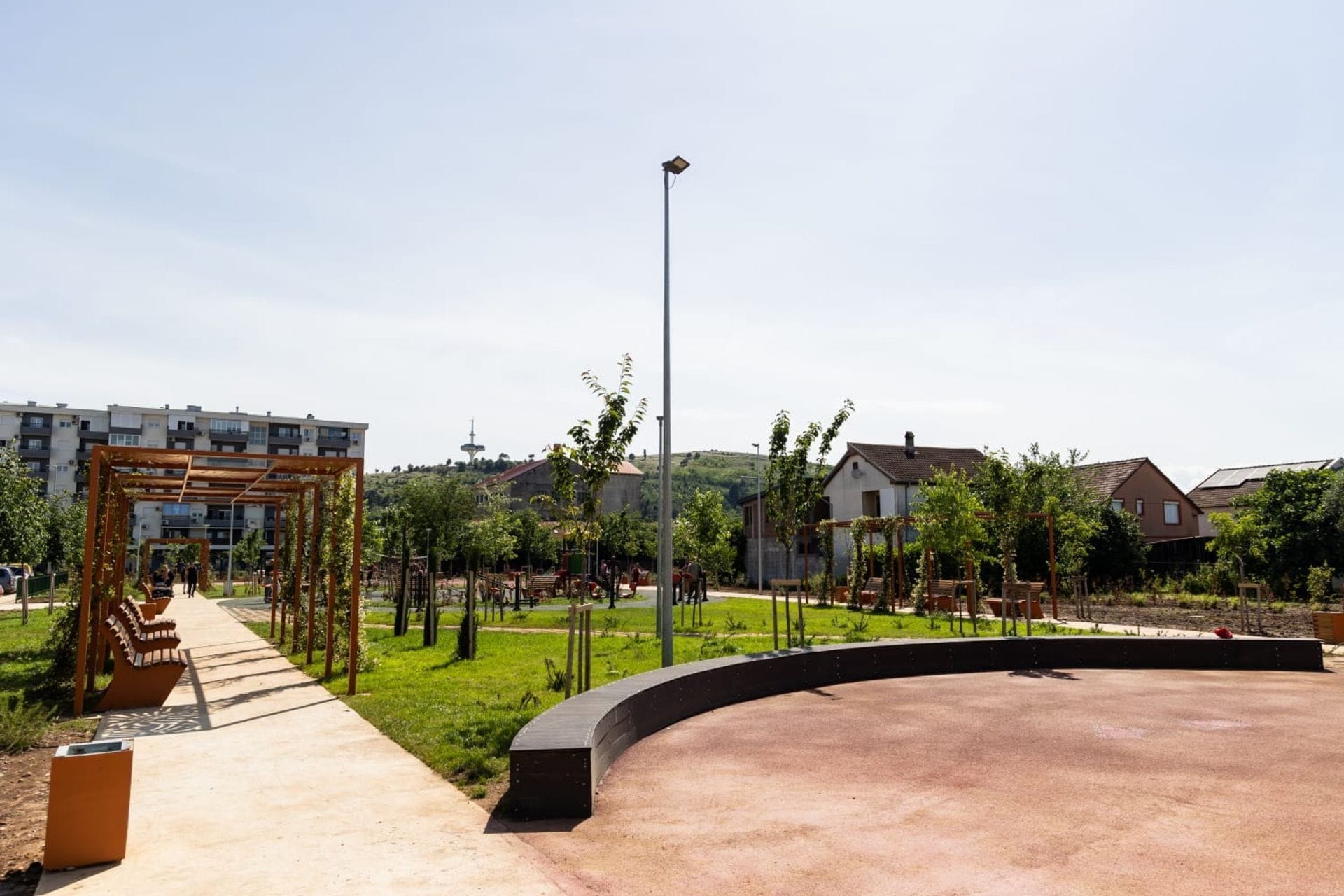 Fotografija 2: (FOTO) Pogledajte kako izgleda novi park na Zabjelu, vrijedan oko pola miliona eura