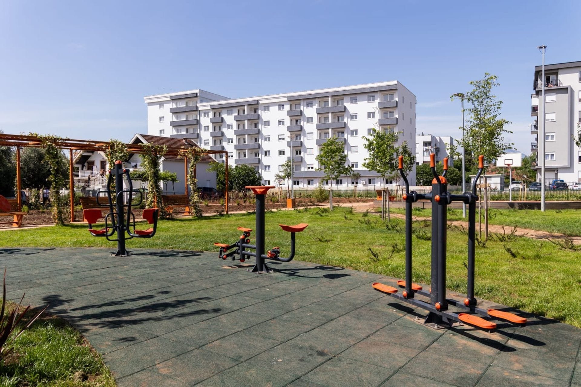 Fotografija 5: (FOTO) Pogledajte kako izgleda novi park na Zabjelu, vrijedan oko pola miliona eura