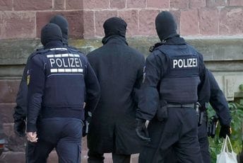 Njemačka: Uhapšeno pet ekstremnih desničara, otkriveni planovi o napadima širom države