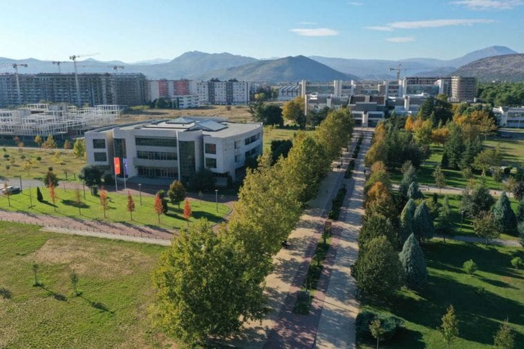 Ovo su potpisnici inicijative koji traže da izbor rektora UCG ubuduće bude neposredan