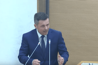 Mujović: Stanovi se dodjeljivali bez jasnog kriterijuma, neki konkurisali više puta