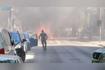 Drama u Subotici: Zapalio se automobil u kojem je bila majka sa djecom